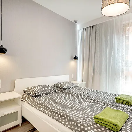 Apartinfo Aura Hotel Danzig