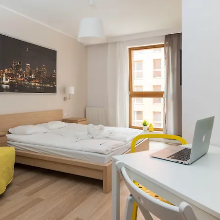 Apartinfo Aura Hotel