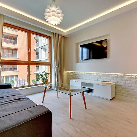 Hotel Apartinfo Aura