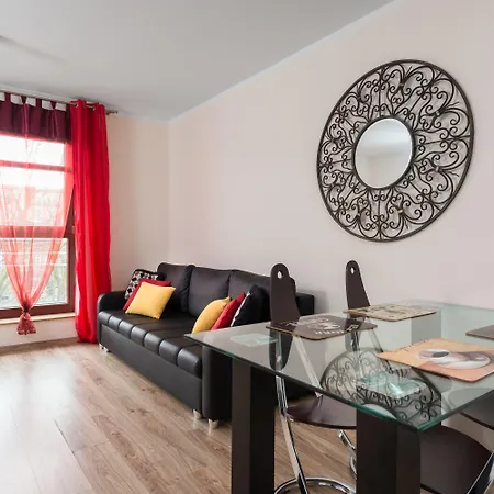 Apartinfo Aura Hotel