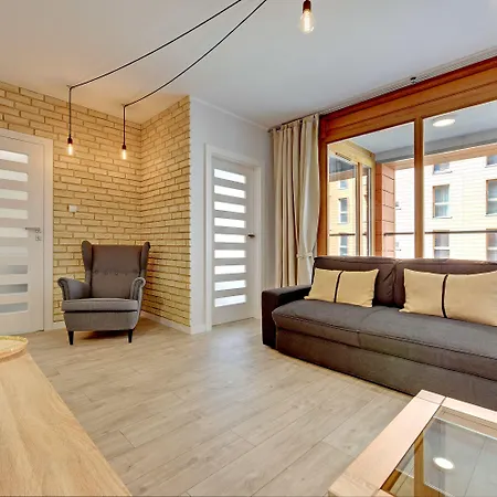 Apartinfo Aura * Danzig