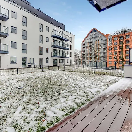 Apartinfo Aura Hotel *